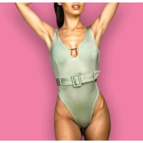 BuffBunny Other - BuffBunny Collection Belted One Piece Swimsuit Size Medium NWT Green